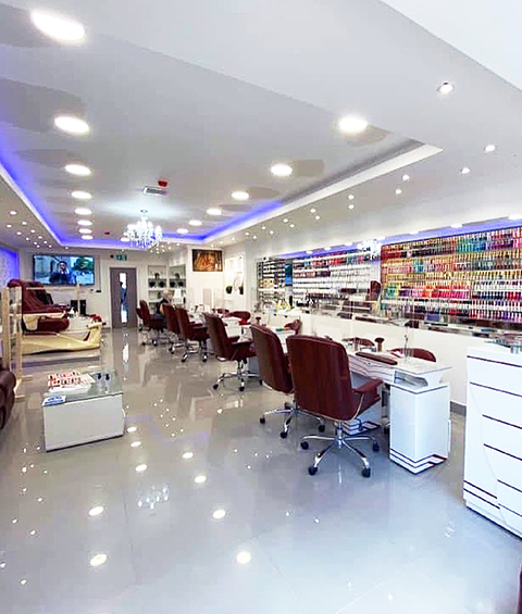 nail salon Devon